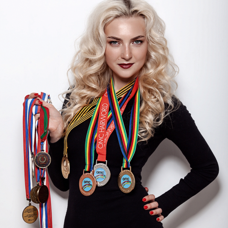 Ксения Емельянова