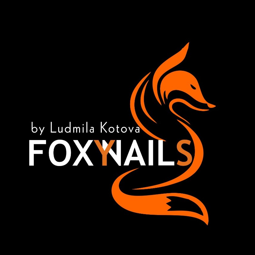 Foxy nails