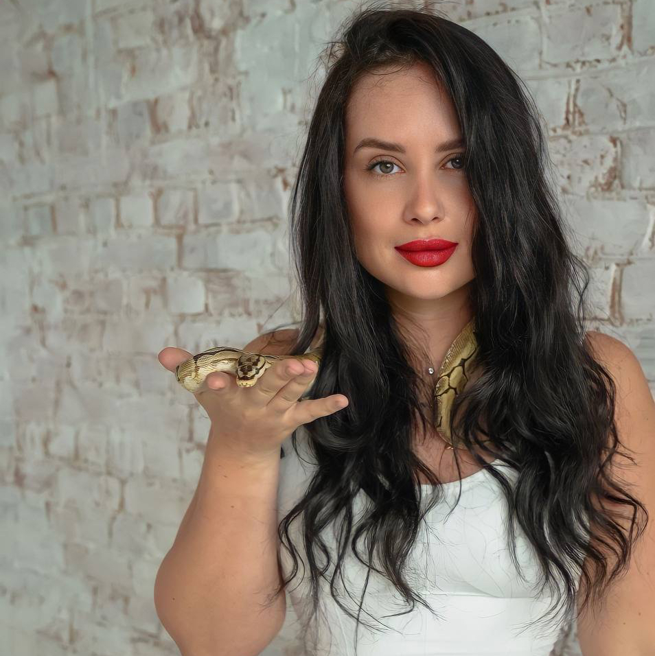 Виктория Дешеулина